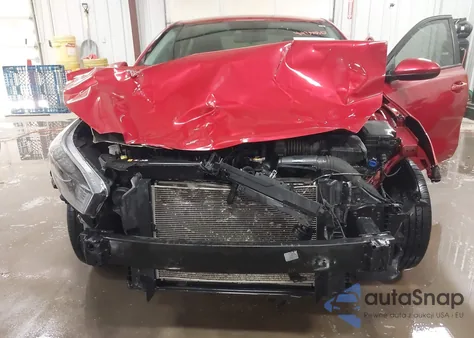 2023 Kia Forte Lxs z USA, uszkodzony, nr VIN 3KPF24AD5PE598472